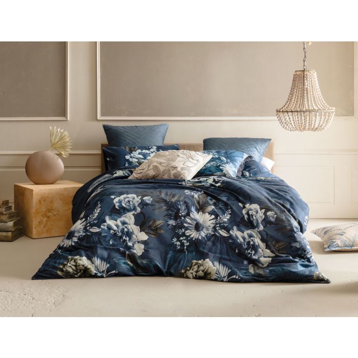 Parure de lit en satin KAS Delphine main product photo