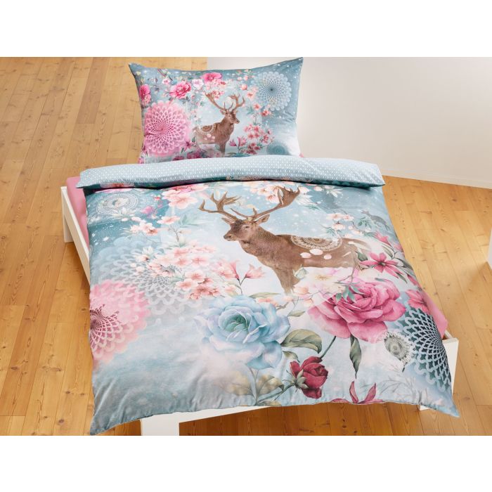 Parure de lit avec cerf et motif fleuri romantique main product photo