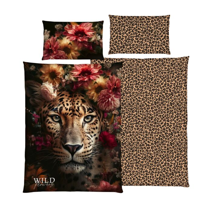 Parure de lit léopard sauvage avec des fleurs main product photo