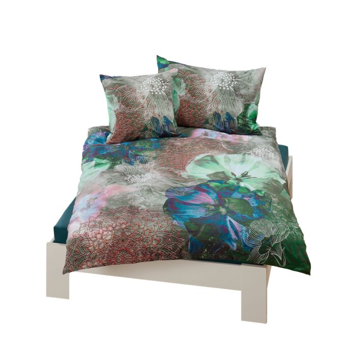 Parure de lit avec graphisme floral main product photo