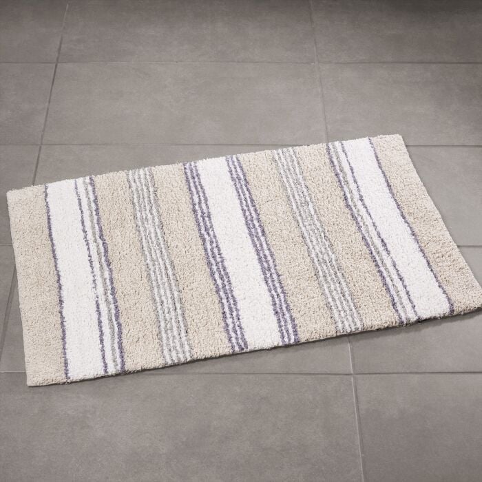 Tapis de bain rayé joliment coloré