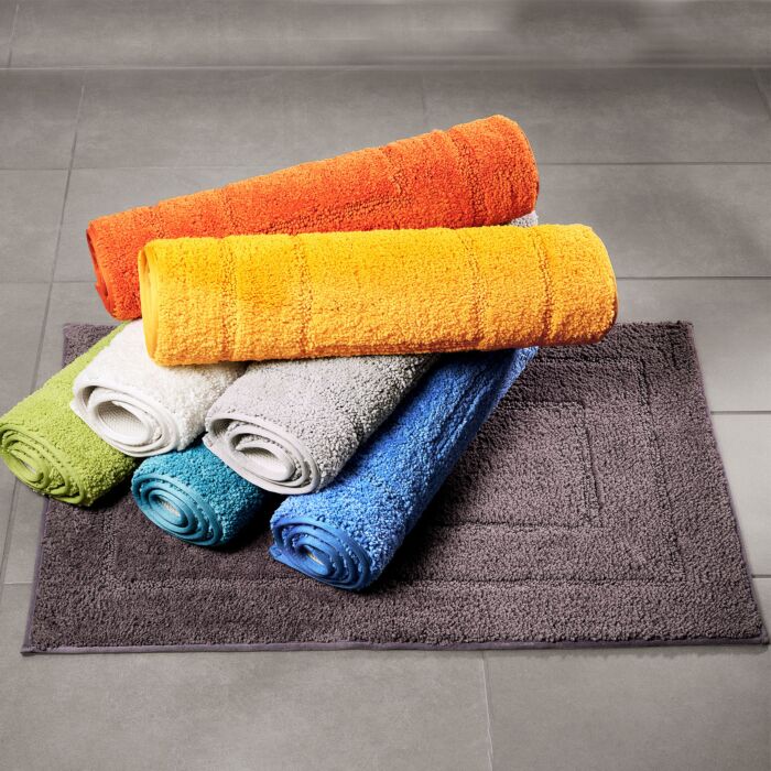 Tapis de bain à motif carré
