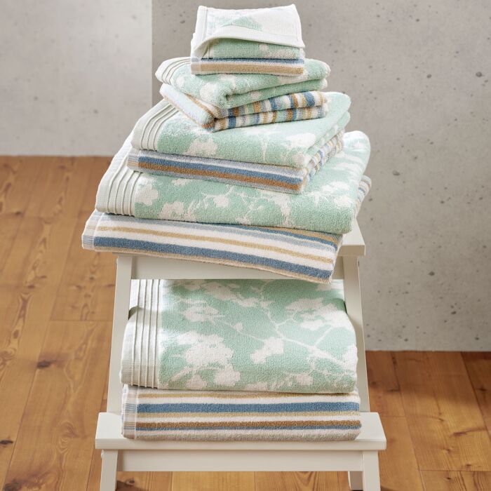 Linge de bain avec un élégant motif à rayures