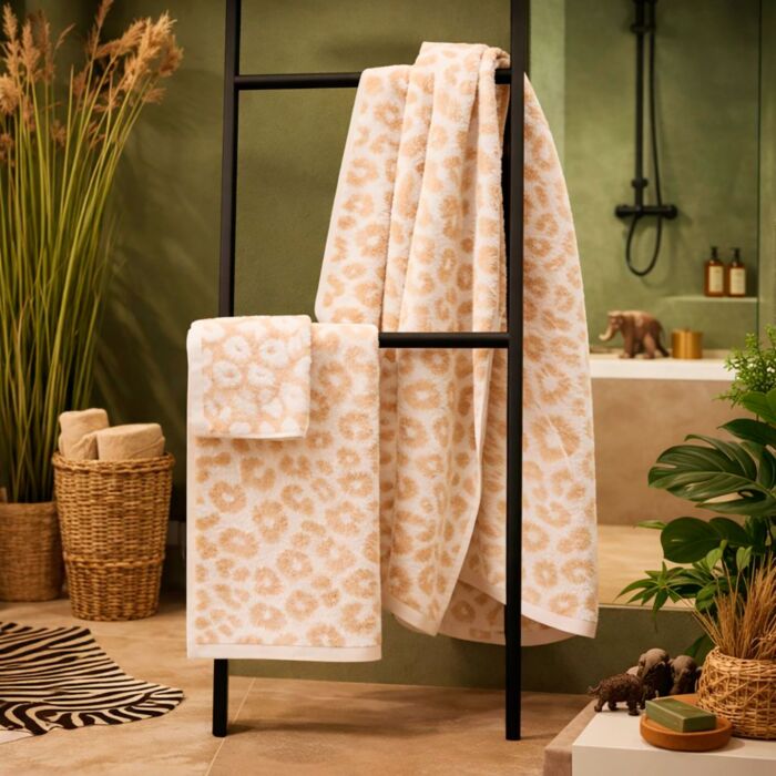 Linge éponge au motif léopard raffiné