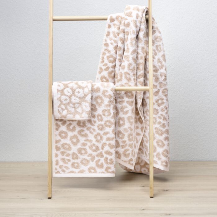 Linge éponge au motif léopard raffiné