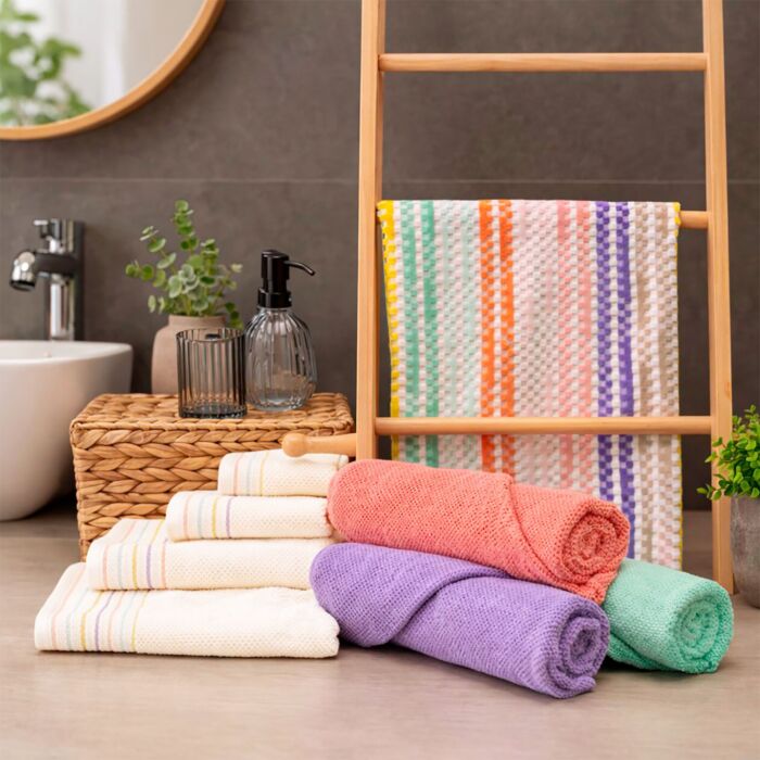 Linge éponge Alana à motif cubes colorés